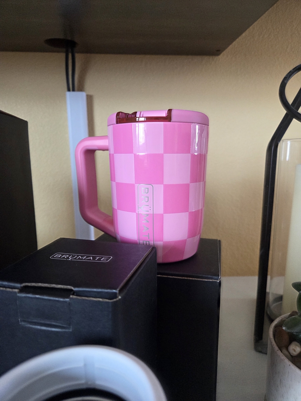 BruMate MUV 15 oz - Pink Checkered